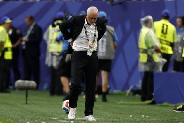 FIFA World Cup, WM, Weltmeisterschaft, Fussball 2026 - Group I - France vs Iraq Iraq s head coach Graham Arnold walks during the FIFA World Cup 2026 group stage match France against Iraq, in Philadelphia, Pennsylvania, USA, 22 June 2026. PHILADELPHIA United States  Copyright: xWILLxOLIVERx