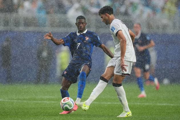 Ousmane DembÃ lÃ of France pressures a Iraq player France v Iraq, 2026 FIFA World Cup, WM, Weltmeisterschaft, Fussball Group I, Football, Philadelphia Stadium, Philadelphia, Pennsylvania, USA - 22 Jun 2026Philadelphia Philadelphia Stadium Pennsylvania (PA) United States of America  Copyright: xIsmaelxAdnan Shutterstockx 16950632bi