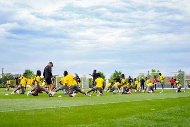 (260623) -- BOSTON, June 23, 2026 -- Players of Ghana attend a training session at the FIFA World Cup, WM, Weltmeisterschaft, Fussball 2026 in Boston, the United States, June 22, 2026. ) (SP)U.S.-BOSTON-FOOTBALL-FIFA WORLD CUP-TRAINING-GHANA ChenxYichen 
