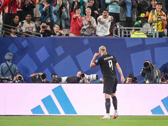 Erling Haaland (Norway) celebrates after scoring his team s third goal during the FIFA World Cup, WM, Weltmeisterschaft, Fussball 2026 Group I match between Norway and Senegal at New York New Jersey Stadium on June 22, 2026 in East Rutherford, United States. (Photo by Harry Langer DeFodi Images) - *** Erling Haaland of Norway celebrates after scoring his teams third goal during the 2026 FIFA World Cup Group I match between Norway and Senegal at New York-New Jersey Stadium on June 22, 2026, in East Rutherford, United States. Photo by Harry Langer, DeFodi Images,detected_source_language