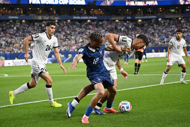 2026 World Cup - France vs Iraq in Philadelphia France forward Bradley Barcola during World Cup 2026 game France vs Iraq on June 22, 2026 in Philadelphia, Pennsylvania. Photo by Olivier Douliery ABACAPRESS.COM Philadelphia Pennsylvania United States  Copyright: xDoulieryxOlivier ABACAx