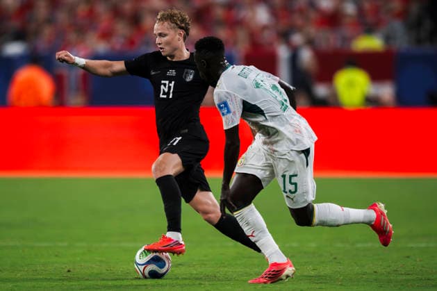 Norway v Senegal - FIFA World Cup, WM, Weltmeisterschaft, Fussball 2026 Andreas Schjelderup of Norway competes for the ball with Krepin Diatta of Senegal during the FIFA World Cup 2026 Group I football match between Norway and Senegal. East Rutherford United States Copyright: xNicolòxCampox