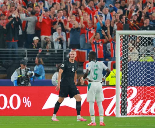 June 22, 2026, East Rutherford, New Jersey, USA: Norway forward Erling Haaland (9) celebrates a goal during the June 22nd FIFA World Cup, WM, Weltmeisterschaft, Fussball 2026 matchup between Norway and Senegal at MetLife Stadium in East Rutherford, New Jersey. East Rutherford USA - ZUMAs325 20260622_zsp_s325_076 Copyright: xJessxStilesx