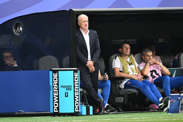 PHILADELPHIA, PA - JUNE 22: Didier Deschamps of France looks on during the FIFA World Cup, WM, Weltmeisterschaft, Fussball 2026 Group I match between France and Iraq on June 22nd, 2026 at Philadelphia Stadium in Philadelphia, PA.(Photo by Terence Lewis Icon Sportswire) SOCCER: JUN 22 FIFA World Cup 26 Group I - France vs Iraq EDITORIAL USE ONLY Icon260622065