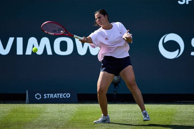 June 23, 2026, Bad Homburg, Hessen, Germany: returns with forehand to her Hitting Partner during the BAD HOMBURG OPEN powered by SOLARWATTT- WTA500 - Womens Tennis, 23.6.2026 in Bad Homburg (Tennis-Club Bad Homburg), Germany - Photo: Tennis 2026: Bad Hombug Open - WTA500: WARM-UP  - ZUMAs343 20260623_zsp_s343_004 Copyright: xMathiasxSchulzx
