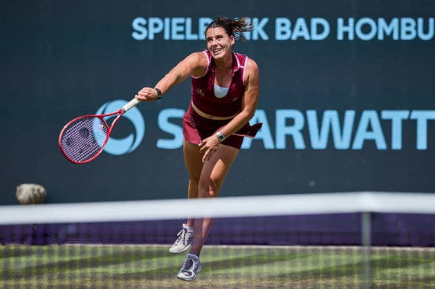 June 23, 2026, Bad Homburg, Hessen, Germany: Emma Navarro of United States is serving to Eva Lys of Germany during the BAD HOMBURG OPEN powered by SOLARWATTT- WTA500 - Womens Tennis, 23.6.2026 in Bad Homburg (Tennis-Club Bad Homburg), Germany - Photo: Tennis 2026: Bad Hombug Open - WTA500: NAVARO 7:6 6:3 LYS  - ZUMAs343 20260623_zsp_s343_031 Copyright: xMathiasxSchulzx