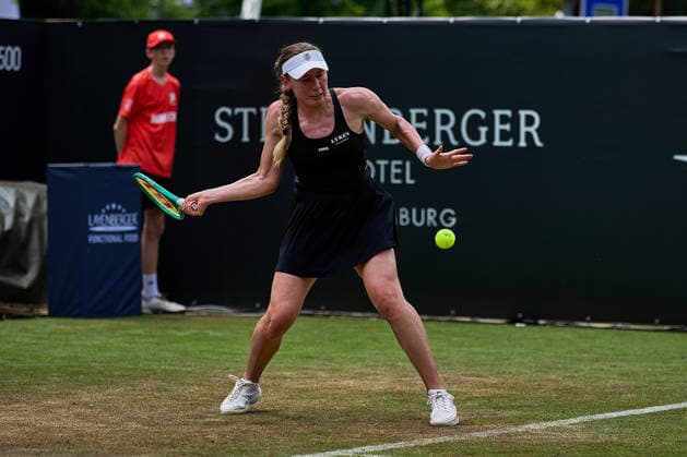 June 23, 2026, Bad Homburg, Hessen, Germany: Ekaterina Alexandrova returns with forehand to Ann Li of United States during the BAD HOMBURG OPEN powered by SOLARWATTT- WTA500 - Womens Tennis, 23.6.2026 in Bad Homburg (Tennis-Club Bad Homburg), Germany - Photo: Tennis 2026: Bad Hombug Open - WTA500: ALEXANDROVA 6:1 5:7 6:1 LI  - ZUMAs343 20260623_zsp_s343_066 Copyright: xMathiasxSchulzx