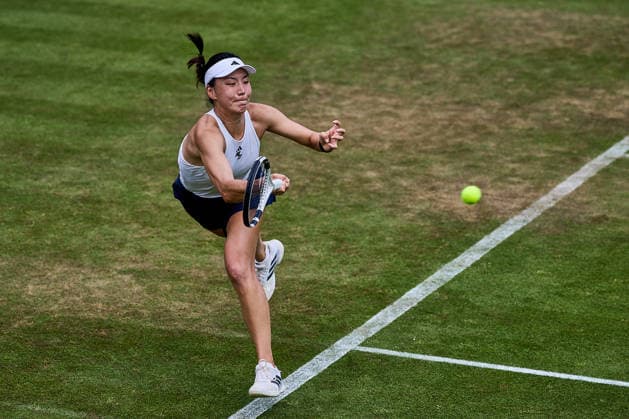 June 23, 2026, Bad Homburg, Hessen, Germany: Xinyu Wang of China returns with forehand to Leylah Fernandez of Canada during the BAD HOMBURG OPEN powered by SOLARWATTT- WTA500 - Womens Tennis, 23.6.2026 in Bad Homburg (Tennis-Club Bad Homburg), Germany - Photo: Tennis 2026: Bad Hombug Open - WTA500: WANG 6:3 6:4 FERNANDEZ  - ZUMAs343 20260623_zsp_s343_088 Copyright: xMathiasxSchulzx