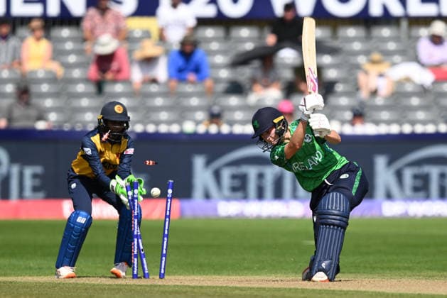 Sri Lanka Women v Ireland Women, ICC Women s T20 World Cup Wicket - Gaby Lewis of Ireland is bowled by Chamari Athapaththu of Sri Lanka during the ICC Women s T20 World Cup match between Sri Lanka Women and Ireland Women at the Seat Unique Stadium, Bristol, UK on 23 June 2026. Bristol Seat Unique Stadium Gloucestershire UK Editorial use only , Copyright: xGrahamxHuntx PSI-24399-0047