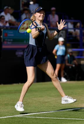 RECORD DATE NOT STATED 23rd June 2026; Devonshire Park Lawn Tennis Club, Eastbourne, East Sussex, England; Lexus Eastbourne Open Tennis, Day Three; Harriet Dart (GBR) playsa forehand shot against Zeynep Sonmez (TUR) HongboxChen