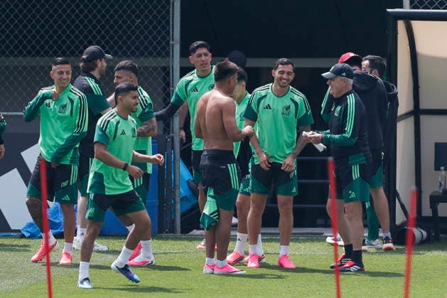 2026 FIFA World Cup, WM, Weltmeisterschaft, Fussball - Group A - Mexico s training session Mexico s players takes part in a training session in Mexico City, Mexico, 23 June 2026. Mexico will face Czech Republic in their 2026 FIFA World Cup Group A soccer match on 25 June. Mexico City Mexico  Copyright: xISAACxESQUIVELx