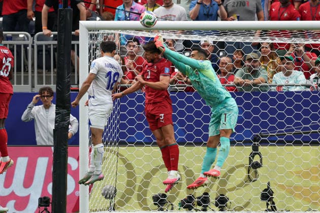 HOUSTON, TX - JUNE 23: Diego Costa 1 of Portugal punches a crossing ball out of harms way during the FIFA World Cup, WM, Weltmeisterschaft, Fussball 2026 Group K match between Portugal and Uzbekistan on June 23, 2026, at Houston Stadium in Houston, Texas. (Photo by David Buono Icon Sportswire) SOCCER: JUN 23 FIFA World Cup 26 Group K - Portugal vs Uzbekistan EDITORIAL USE ONLY Icon260623055