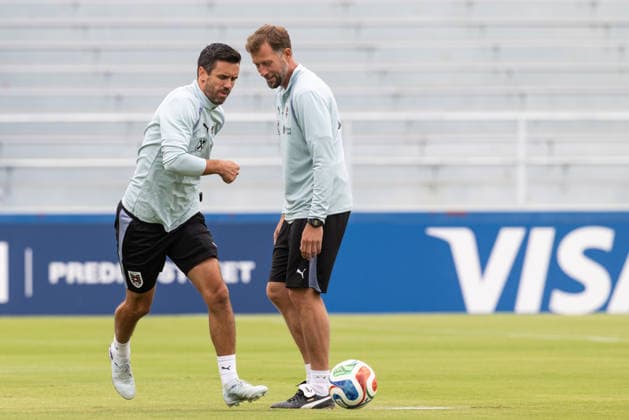 SOCCER - FIFA World Cup, WM, Weltmeisterschaft, Fussball 2026, preview SANTA BARBARA,CALIFORNIA,USA,23.JUN.26 - SOCCER - FIFA World Cup 2026, USA, Mexico, Canada, preview, OEFB, Oesterreichischer Fussball-Bund, training team AUT. Image shows assistant coach Stefan Oesen and assistant coach Lars Kornetka (AUT).  GEPAxpictures xArminxRauthner