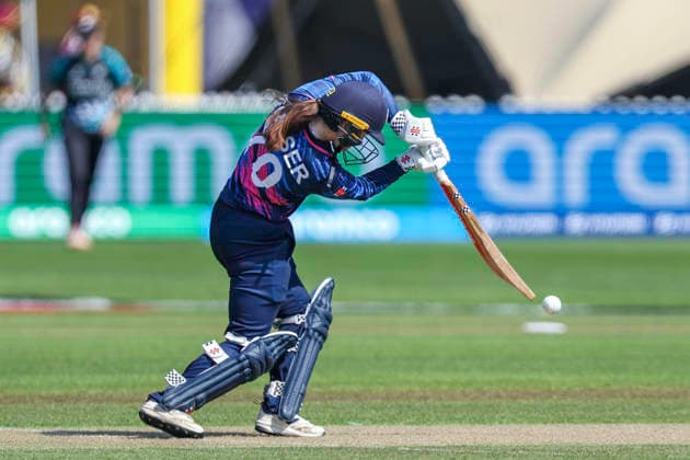 New Zealand v Scotland - ICC Women s T20 World Cup England & Wales 2026 Katherine Fraser of Scotland bats during the ICC Women s T20 World Cup Group 2 match between New Zealand and Scotland at Seat Unique Stadium in Bristol, United Kingdom, on June 23, 2026. Bristol Gloucestershire United Kingdom  Copyright: xMIxNewsx originalFilename:fletcher-newzeala260623_npOmM.jpg