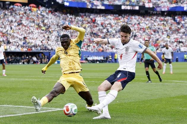 FOXBOROUGH - (LR) Jonas Adjetey of Ghana, Declan Rice of England during the FIFA 2026 World Cup Group L match between England and Ghana at Boston Stadium on June 23, 2026 in Foxborough, United States. MAURICE VAN STEEN ANP FIFA World Cup, WM, Weltmeisterschaft, Fussball 2026 2026 xVIxANPxSportx xMauricexvanxSteenxIVx 561775062 originalFilename: 561775062.jpg