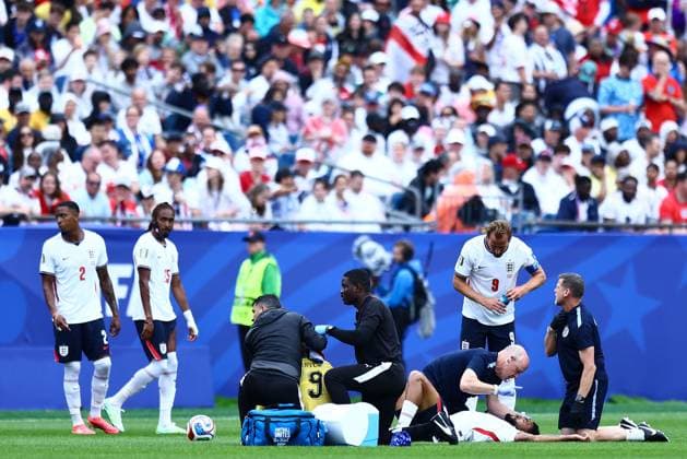 Reece James of England goes down injured England v Ghana, 2026 FIFA World Cup, WM, Weltmeisterschaft, Fussball Group L, Football, Boston Stadium, Foxborough, Massachusetts, USA - 23 Jun 2026Foxborough Boston Stadium Massachusetts (MA) United States of America EDITORIAL USE ONLY No use with unauthorised audio, video, data, fixture lists, club league logos or live services. Online in-match use limited to 120 images, no video emulation. No use in betting, games or single club league player publications.  Copyright: xMichaelxZemanek Shutterstockx 16956026ba