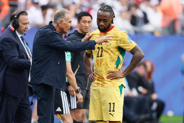 England v Ghana: Group L - FIFA World Cup, WM, Weltmeisterschaft, Fussball 2026 Carlos Queiroz, Head coach of Ghana and Antoine Semenyo of Ghana on the side line during the FIFA World Cup 2026 Group L match between England and Ghana at Boston Stadium on June 23, 2026 in Foxborough, United States. Foxborough Boston Stadium MA United States Copyright: xAllstarxPicturexLibraryxLtdx