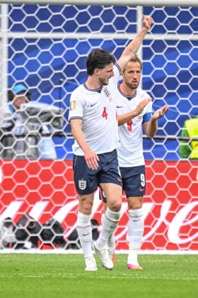 Declan Rice (England) and Harry Kane (England) gestures during the FIFA World Cup, WM, Weltmeisterschaft, Fussball 2026 Group L match between England and Ghana at Boston Stadium on June 23, 2026 in Boston, United States. (Photo by Harry Langer DeFodi Images) - *** Declan Rice (England) and Harry Kane (England) gesturing during the 2026 FIFA World Cup Group L match between England and Ghana at Boston Stadium on June 23, 2026, in Boston, United States. Photo by Harry Langer, DeFodi Images,detected_source_language