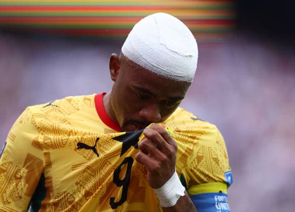 Foxborough, USA, 23rd June 2026. Jordan Ayew of Ghana with bandage on his head during the England vs Ghana FIFA World Cup, WM, Weltmeisterschaft, Fussball match at Gillette Stadium, Foxborough. Picture credit should read: Paul Terry Sportimage EDITORIAL USE ONLY. No use with unauthorised audio, video, data, fixture lists, club league logos or live services. Online in-match use limited to 120 images, no video emulation. No use in betting, games or single club league player publications. SPI_076_PT_Eng_Ghana SPI-4840-0082