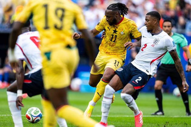 260623 Antoine Semenyo of Ghana and Ezri Konsa of England during the FIFA World Cup, WM, Weltmeisterschaft, Fussball 2026 group stage football match between England and Ghana on June 23, 2026 in Foxborough. Photo: Jon Olav Nesvold BILDBYRAN COP 217 JE0135 fotboll football soccer fotball vm fotbolls-vm fotball-vm fotbolls-vm 2026 fifa world cup 2026 13 bbeng *** June 23, 2026  Copyright: JONxOLAVxNESVOLD BB260623JE053