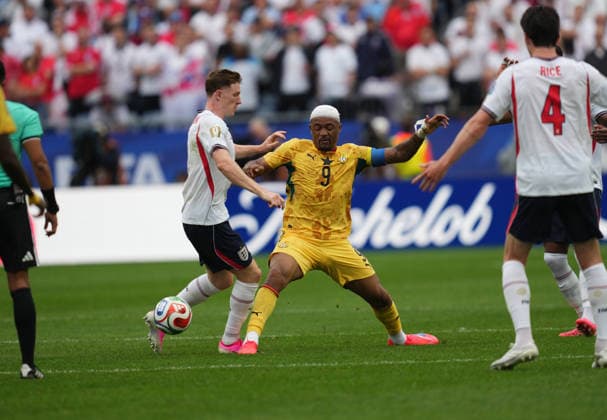 e8b 2 and Jordan Ayew (Ghana) during England and Ghana, Group L FIFA World Cup, WM, Weltmeisterschaft, Fussball 2026, Boston Stadium, Boston, USA on June 23, 2026. Thor Wegner DeFodi Images. (Photo by DeFodi Images) - *** e8b 2 and Jordan Ayew of Ghana during the England vs. Ghana match in Group L of the 2026 FIFA World Cup at Boston Stadium, Boston, USA, on June 23, 2026. Photo by Thor Wegner, DeFodi Images,detected_source_language