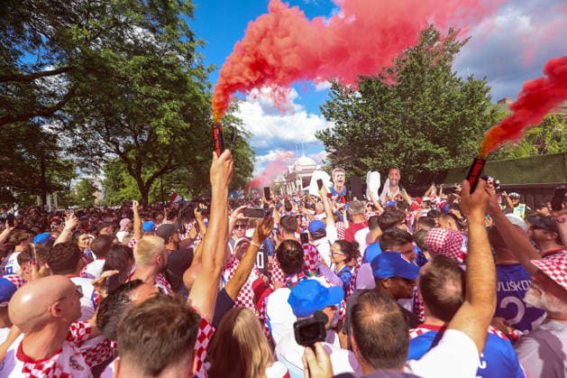 Toronto Croatia Flag Parade Thousands of Croatian fans pack Main Street as they carry a large Croatian flag during a Croatian parade before the FIFA World Cup, WM, Weltmeisterschaft, Fussball 2026 Group L match between Panama and Croatia on June 23, 2026 in Toronto, Ontario.  SanjinxStrukic PIXSELL