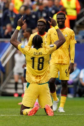 Ghana defender Jerome Opoku celebrates the draw against England following their FIFA World Cup, WM, Weltmeisterschaft, Fussball match at Gillette Stadium in Foxborough, Massachusetts, on Tuesday, June 23, 2026.  BOP20260623041 CJxGUNTHER