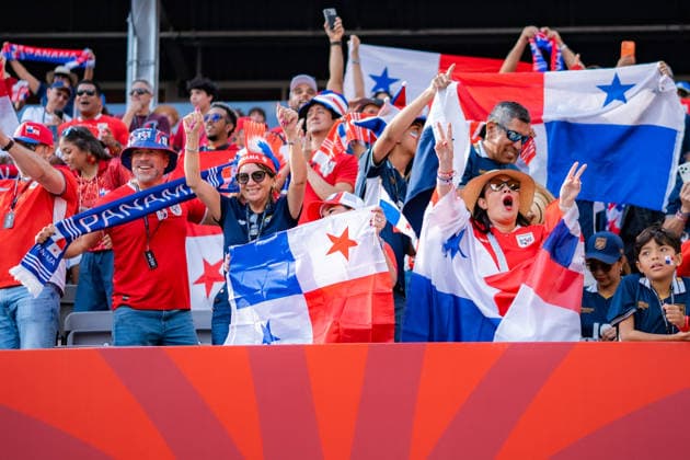 FIFA Fussball Weltmeisterschaft 2026, Gruppe L, Spiel 2, Panama vs. Kroatien, 23.06.2026 im Toronto Stadium, Toronto Panama and Croatia Fans on the stands *** 2026 FIFA World Cup, Group L, Match 2, Panama vs. Croatia, June 23, 2026, at Toronto Stadium, Toronto; Panama and Croatia fans in the stands,detected_source_language Copyright: xBahhoxKarax
