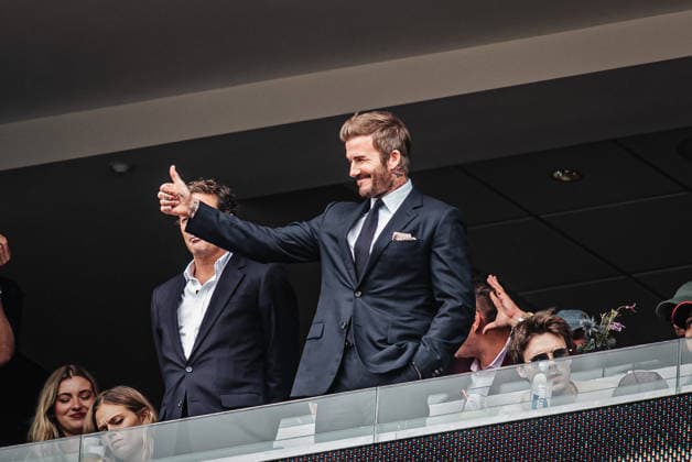 Fußball Herren FIFA Fußball-Weltmeisterschaft 2026 Gruppe L England vs. Ghana 23.06.2026 David Beckham auf den Zuschauerrängen in einer Loge Boston Boston Stadium Massachusetts United States of America *** Mens Soccer 2026 FIFA World Cup Group L England vs. Ghana June 23, 2026 David Beckham in the stands in a box at Boston Stadium, Boston, Massachusetts, United States of America,detected_source_language
