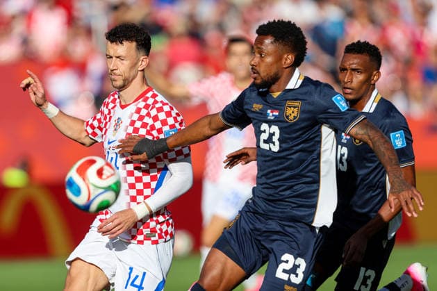 Panama v Croatia: Group L - FIFA World Cup, WM, Weltmeisterschaft, Fussball 2026 Ivan Perisic of Croatia in action against Amir Murillo of Panama during the FIFA World Cup 2026 Group L match between Panama and Croatia at Toronto Stadium on June 23, 2026 in Toronto, Canada.  SanjinxStrukic PIXSELL
