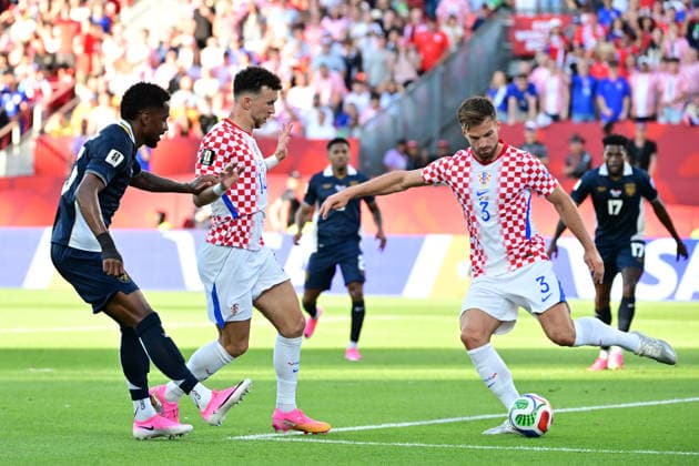 FIFA World Cup, WM, Weltmeisterschaft, Fussball 2026 - Group L - Panama vs Croatia Michael Amir Murillo of Panama (L), Ivan Perisic of Croatia (C), and Marin Pongracic of Croatia (R) in action during the FIFA World Cup 2026 group stage match Panama against Croatia, in Toronto, Canada, 23 June 2026. TORONTO United States  Copyright: xEDUARDOxLIMAx