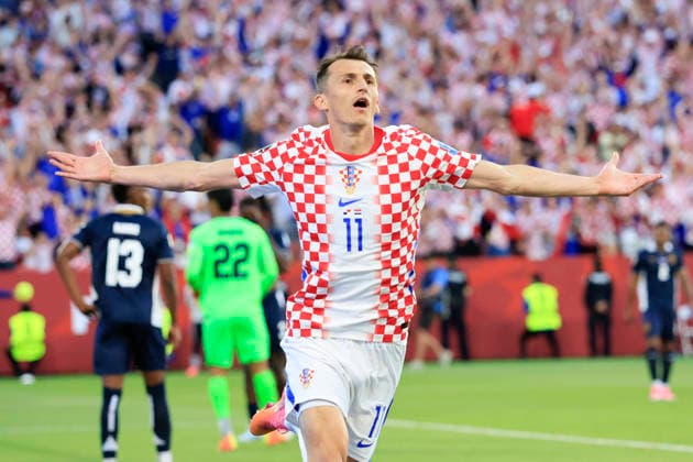 Ante Budimir of Croatia celebrate a goal during a Group L match of the 2026 FIFA World Cup, WM, Weltmeisterschaft, Fussball between Panama and Croatia at BMO stadium in Toronto, Canada, 23 June 2026. FIFA World Cup 2026 - Group L - Panama - Croatia !ACHTUNG: NUR REDAKTIONELLE NUTZUNG!  Copyright: xBienvenidoxVelascox GR3082 20260624-55020688177_1