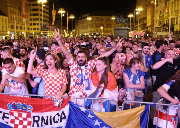 Celebration Croatia - Panama Croatian fans celebrate after the 1-0 win after the FIFA World Cup, WM, Weltmeisterschaft, Fussball 2026 Group L match between Panama and Croatia at Ban Jelacic Square in Zagreb, Croatia on June 24, 2026.  JosipxMikacic PIXSELL