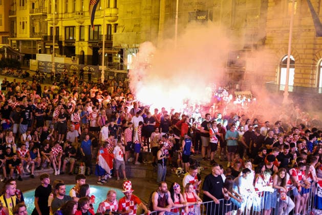 Celebration Croatia - Panama Croatian fans celebrate after the 1-0 win after the FIFA World Cup, WM, Weltmeisterschaft, Fussball 2026 Group L match between Panama and Croatia at Ban Jelacic Square in Zagreb, Croatia on June 24, 2026.  JosipxMikacic PIXSELL
