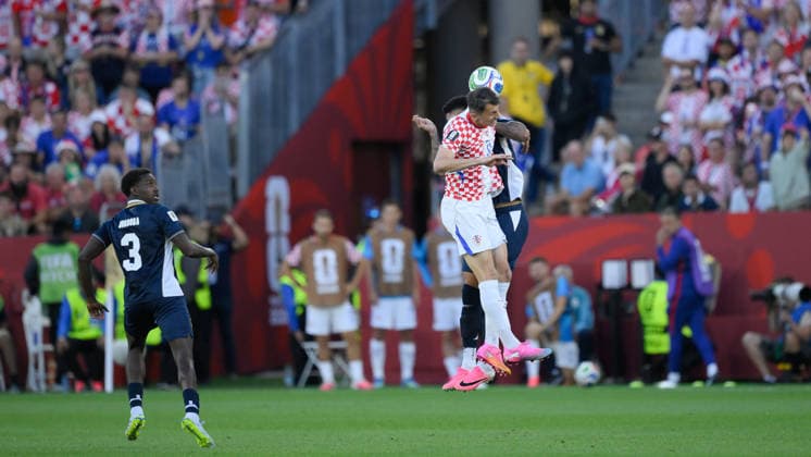June 23, 2026, Toronto, Ontario, Canada: Martin Baturina ( 11) of Croatia and Andres Andrade ( 16) of Panama jump for an aerial ball during the 2026 FIFA World Cup, WM, Weltmeisterschaft, Fussball game between Panama and Croatia at Toronto Stadium. Croatia won the match 1-0. Sports News - June 23, 2026  - ZUMAv136 20260623_zsp_v136_061 Copyright: xJeffxVoganx