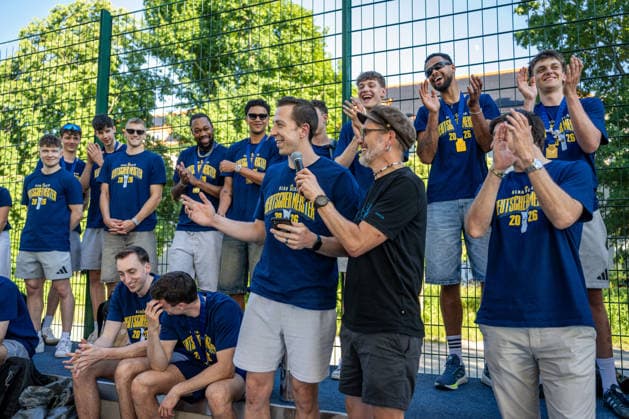 Basketball Berlin 23.06.2026 Saison 2025 2026 EasyCredit BBL 1. Bundesliga Alba Berlin ist Deutscher Meister 2026 Fanfest Justin Bean (Alba Berlin, No.34) *** Basketball Berlin, June 23, 2026; 2025–2026 Season; EasyCredit BBL 1 Bundesliga; Alba Berlin is the 2026 German Champion; Fan Fest; Justin Bean, Alba Berlin, No. 34,detected_source_language