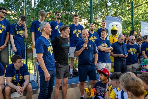 Basketball Berlin 23.06.2026 Saison 2025 2026 EasyCredit BBL 1. Bundesliga Alba Berlin ist Deutscher Meister 2026 Fanfest Marco Baldi *** Basketball Berlin June 23, 2026 2025–2026 Season EasyCredit BBL 1 Bundesliga Alba Berlin is the 2026 German Champion Fan Festival Marco Baldi,detected_source_language