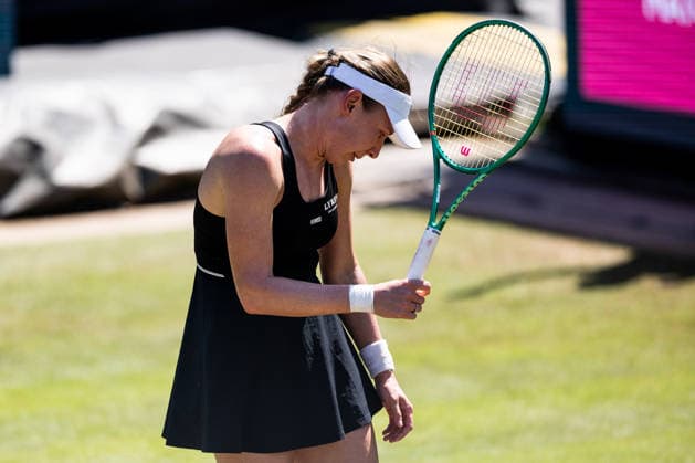 BAD HOMBURG, GERMANY - JUNE 24: Ekaterina Alexandrova frustrated during the Bad Homburg Open powered by Solarwatt Singles match between Ekaterina Alexandrova vs Mirra Andreeva at Kurpark Bad Homburg on June 24, 2026 in Bad Homburg, Germany. Hessen Germany Copyright: xSteffiexWunderlx