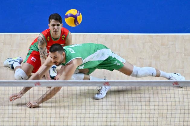 LJUBLJANA, SLOVENIA - JUNE 24: Damyan Kolev ans Martin Atanasov of Bulgaria in action during the FIVB Men s Volleyball Nations League match between Bulgaria and Italy at Arena Stozice, Ljubljana on June 24, 2026 in Ljubljana, Slovenia. (Photo by Igor Kupljenik Sports Press Photo).  Copyright: xIgorxKupljenikx xSPPx Sportspressphoto_SPR175083