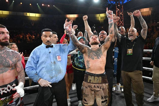 BOXING PARO CROCKER, Liam Paro of Australia celebrates winning the IBF Welterweight World Title against Lewis Crocker of Northern Ireland during the IBF Welterweight World Title fight at Pat Rafter Arena in Brisbane, Wednesday, June 24, 2026. ( NO ARCHIVING, EDITORIAL USE ONLY BRISBANE QUEENSLAND AUSTRALIA  Copyright: xDARRENxENGLANDx 20260624170198805898