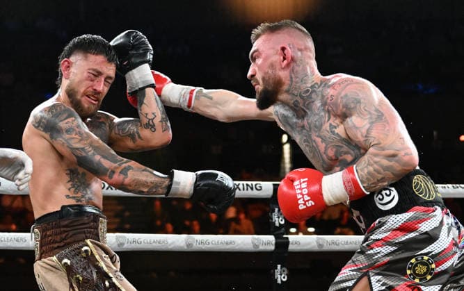 Boxing, Lewis Crocker v Liam Paro