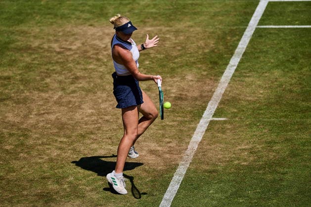 June 24, 2026, Bad Homburg, Hessen, Germany: Clara Tauson of Denmark returns with forehand to Qinwen Zheng of China during the BAD HOMBURG OPEN powered by SOLARWATTT- WTA500 - Womens Tennis, 24.6.2026 in Bad Homburg (Tennis-Club Bad Homburg), Germany - Photo: Tennis 2026: Bad Hombug Open - WTA500: TAUSON 5:7 6:4 6:2 ZHENG  - ZUMAs343 20260624_zsp_s343_046 Copyright: xMathiasxSchulzx