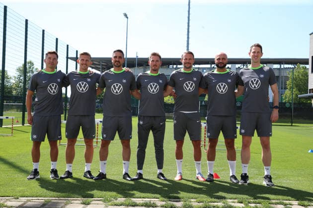 24.06.2026, xrekx, Fussball 2.Bundesliga, VfL Wolfsburg - Trainingsstart Saison 2026 27 v.l. Trainerteam Tobias Strobl (Trainer VfL Wolfsburg) (DFL DFB REGULATIONS PROHIBIT ANY USE OF PHOTOGRAPHS as IMAGE SEQUENCES and or QUASI-VIDEO) Wolfsburg *** June 24, 2026, xrekx, Soccer 2. Bundesliga, VfL Wolfsburg Starts Training for the 2026–27 Season: Coaching Staff – Tobias Strobl, Head Coach of VfL Wolfsburg. DFL and DFB regulations prohibit any use of photographs as image sequences and or quasi-video. Wolfsburg