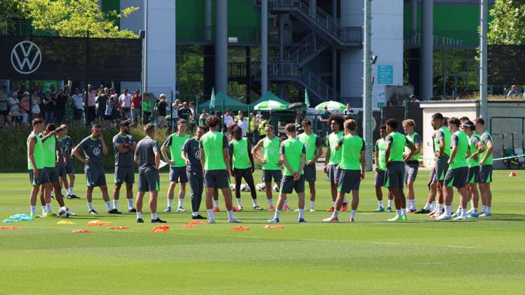 Football, 2nd Bundesliga, VfL Wolfsburg, start of pre-season training