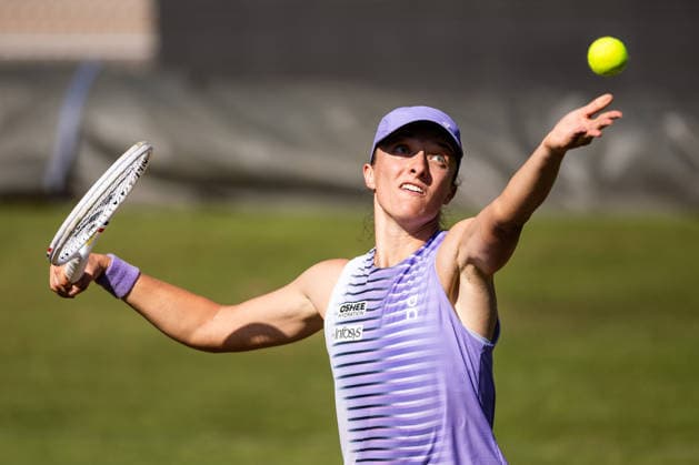 BAD HOMBURG, GERMANY - JUNE 24: Iga Swiatek (POL) during the Bad Homburg Open powered by Solarwatt Singles match between Iga Swiatek (POL) vs Emma Navarro (USA) at Kurpark Bad Homburg on June 24, 2026 in Bad Homburg, Germany. Hessen Germany Copyright: xSteffiexWunderlx