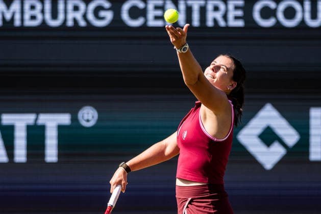 BAD HOMBURG, GERMANY - JUNE 24: Emma Navarro (USA) during the Bad Homburg Open powered by Solarwatt Singles match between Iga Swiatek (POL) vs Emma Navarro (USA) at Kurpark Bad Homburg on June 24, 2026 in Bad Homburg, Germany. Hessen Germany Copyright: xSteffiexWunderlx