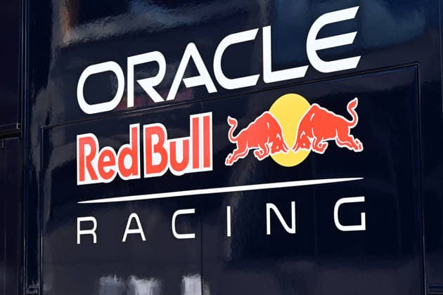 24.06.2026, xsvx, Motorsport FIA Formel 1, Grand Prix von Österreich v.l. Symbolfoto, Symbolbild Oracle Red Bull Rading Logo Wappen Schriftzug (FIA REGULATIONS PROHIBIT ANY USE OF PHOTOGRAPHS as IMAGE SEQUENCES and or QUASI-VIDEO) Zeltweg-Spielberg *** June 24, 2026, xsvx, Motorsport FIA Formula 1, Austrian Grand Prix v l Stock photo, stock image Oracle Red Bull Racing logo, crest, lettering FIA REGULATIONS PROHIBIT ANY USE OF PHOTOGRAPHS as IMAGE SEQUENCES and or QUASI-VIDEO Zeltweg Spielberg