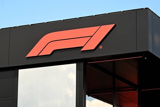 24.06.2026, xsvx, Motorsport FIA Formel 1, Grand Prix von Österreich v.l. Symbolfoto, Symbolbild F1 Logo Wappen Schriftzug (FIA REGULATIONS PROHIBIT ANY USE OF PHOTOGRAPHS as IMAGE SEQUENCES and or QUASI-VIDEO) Zeltweg-Spielberg *** June 24, 2026, xsvx, Motorsport FIA Formula 1, Austrian Grand Prix v l Stock photo, stock image F1 logo, coat of arms, lettering FIA REGULATIONS PROHIBIT ANY USE OF PHOTOGRAPHS as IMAGE SEQUENCES and or QUASI-VIDEO Zeltweg Spielberg
