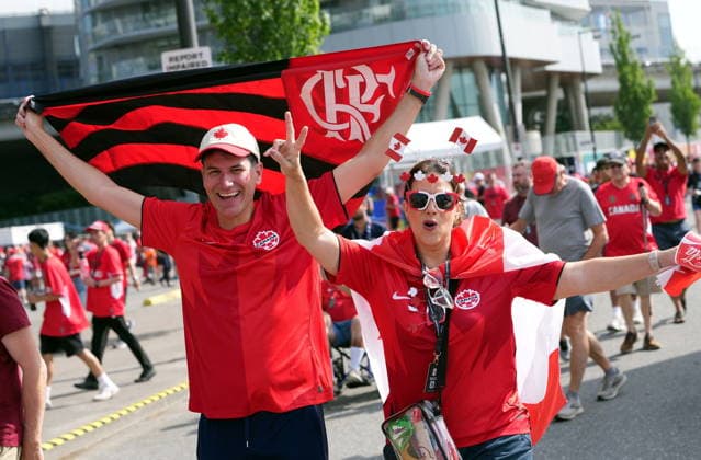 FIFA World Cup, WM, Weltmeisterschaft, Fussball 2026 - Group B - Switzerland vs Canada Canada supporters prior to the FIFA World Cup 2026 group stage match Switzerland against Canada, in Vancouver, Canada, 24 June 2026. VANCOUVER Canada  Copyright: xBOBxFRIDx