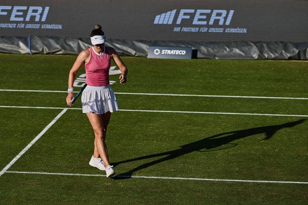 June 24, 2026, Bad Homburg, Hessen, Germany: Irina-Camelia Begu of Romania, Karolina Muchova of Czech Republic shaking hands after the Match during the BAD HOMBURG OPEN powered by SOLARWATTT- WTA500 - Womens Tennis, 24.6.2026 in Bad Homburg (Tennis-Club Bad Homburg), Germany - Photo: Tennis 2026: Bad Hombug Open - WTA500: MUCHOVA 6:1 6:1 BEGU  - ZUMAs343 20260624_zsp_s343_145 Copyright: xMathiasxSchulzx